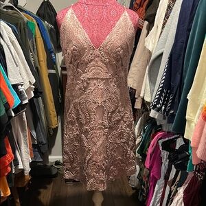 Damask pattern Lace Pink Dress Size Medium